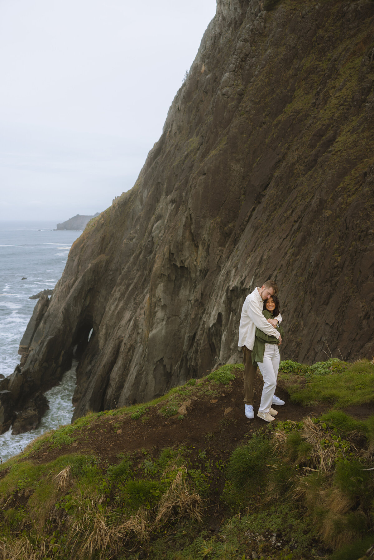 CannonBeachCouple-17