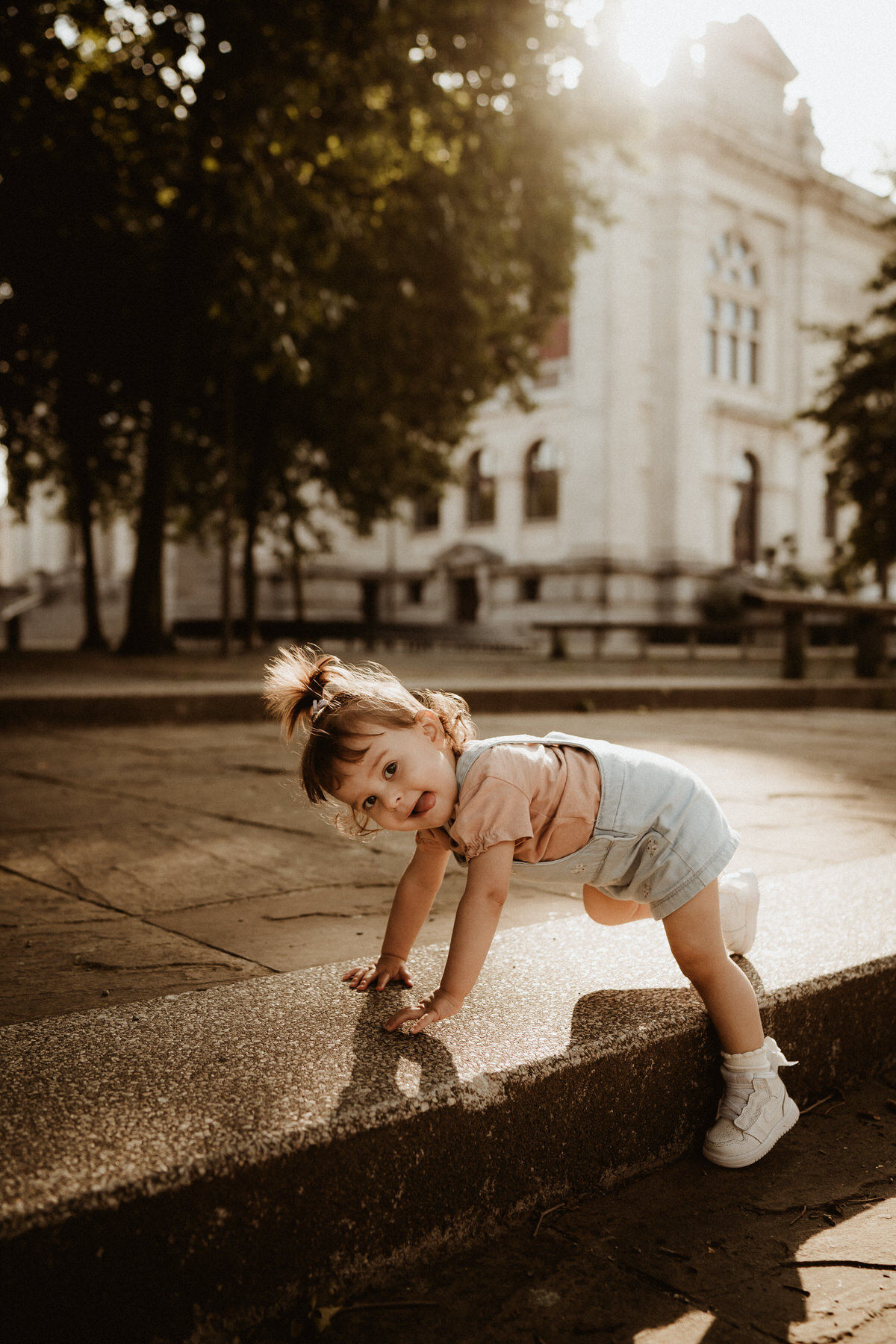 SIMPLESTORIES-08493