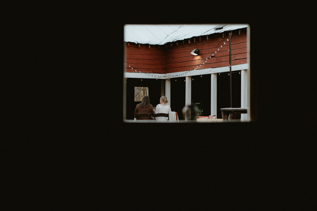 13E85AFA-AB87-455A-A82F-9A41C8D2908E_1_105_c