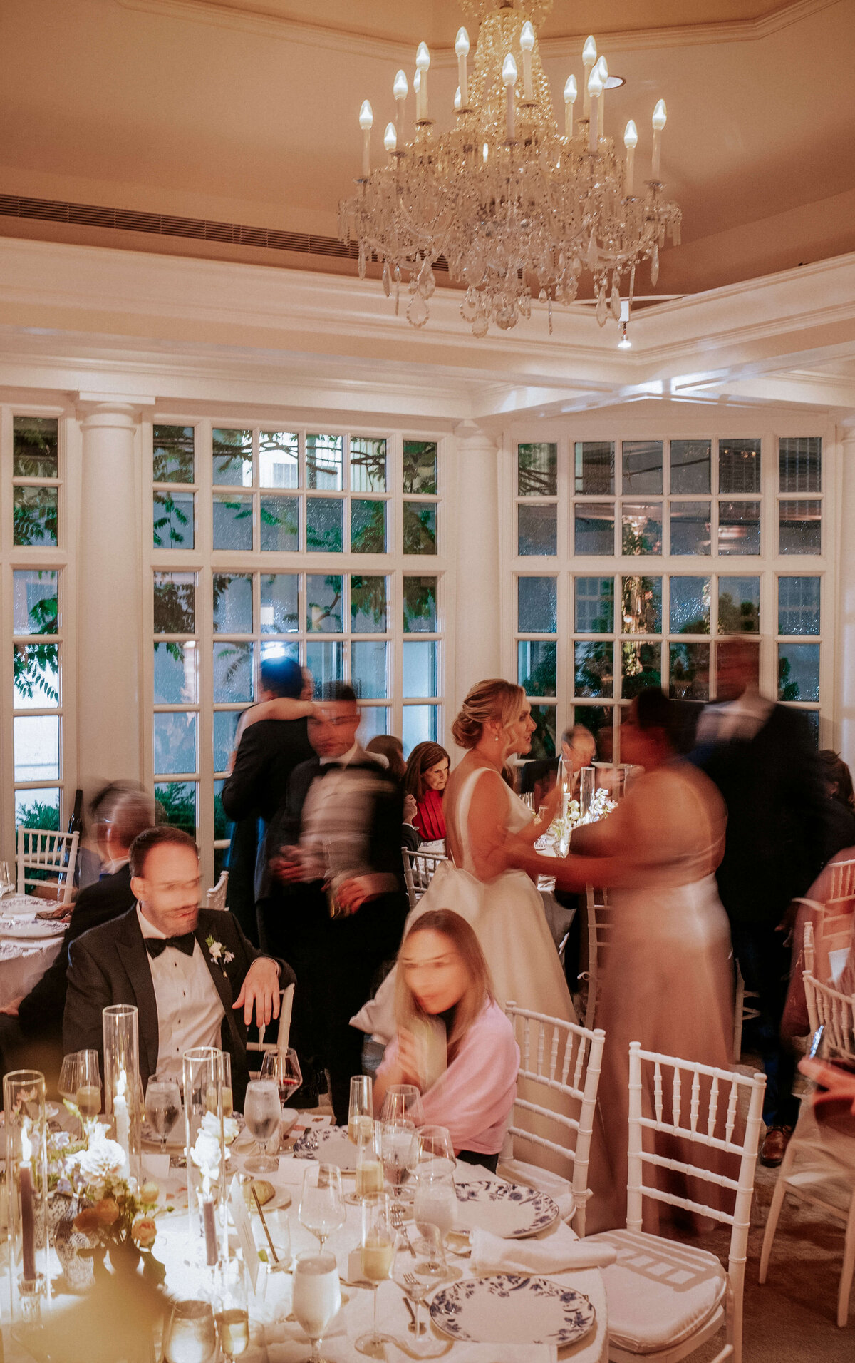 reception-ambiance-motion-blur
