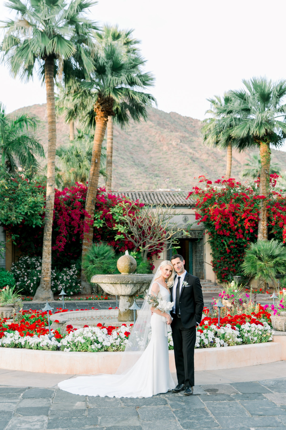 Karlie Colleen Photography - The Royal Palms - Arizona Wedding - Alex & Alex-570