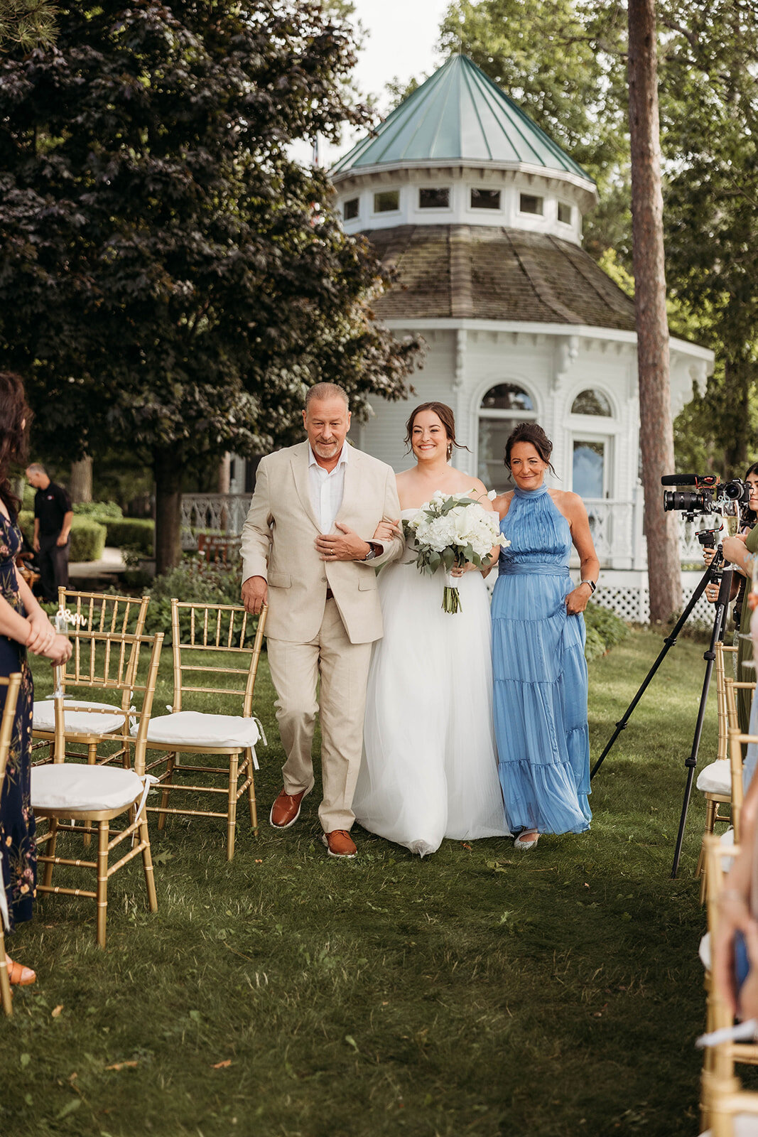 Red Pine Point Indian River Michigan Intimate Wedding Ceremony K. E. Rogers Photography-68