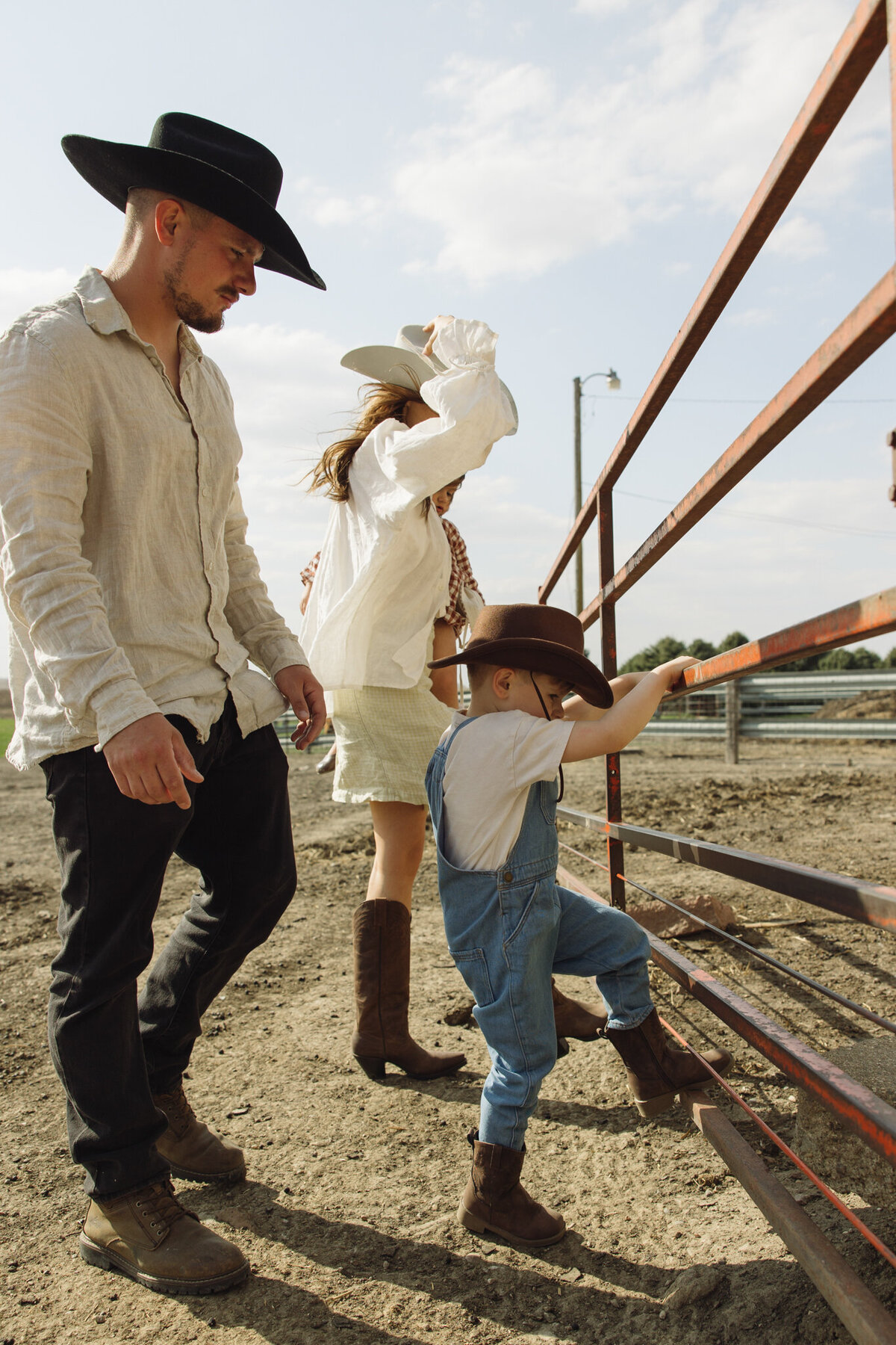 farm family photos, midwest family photographer, documentary photographer, sioux falls family photographer, rcc photography-69