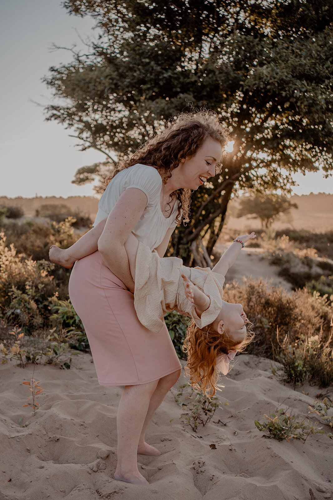 liefdevolle-gezinsfotografie-laren-duinen-leukfotografie2
