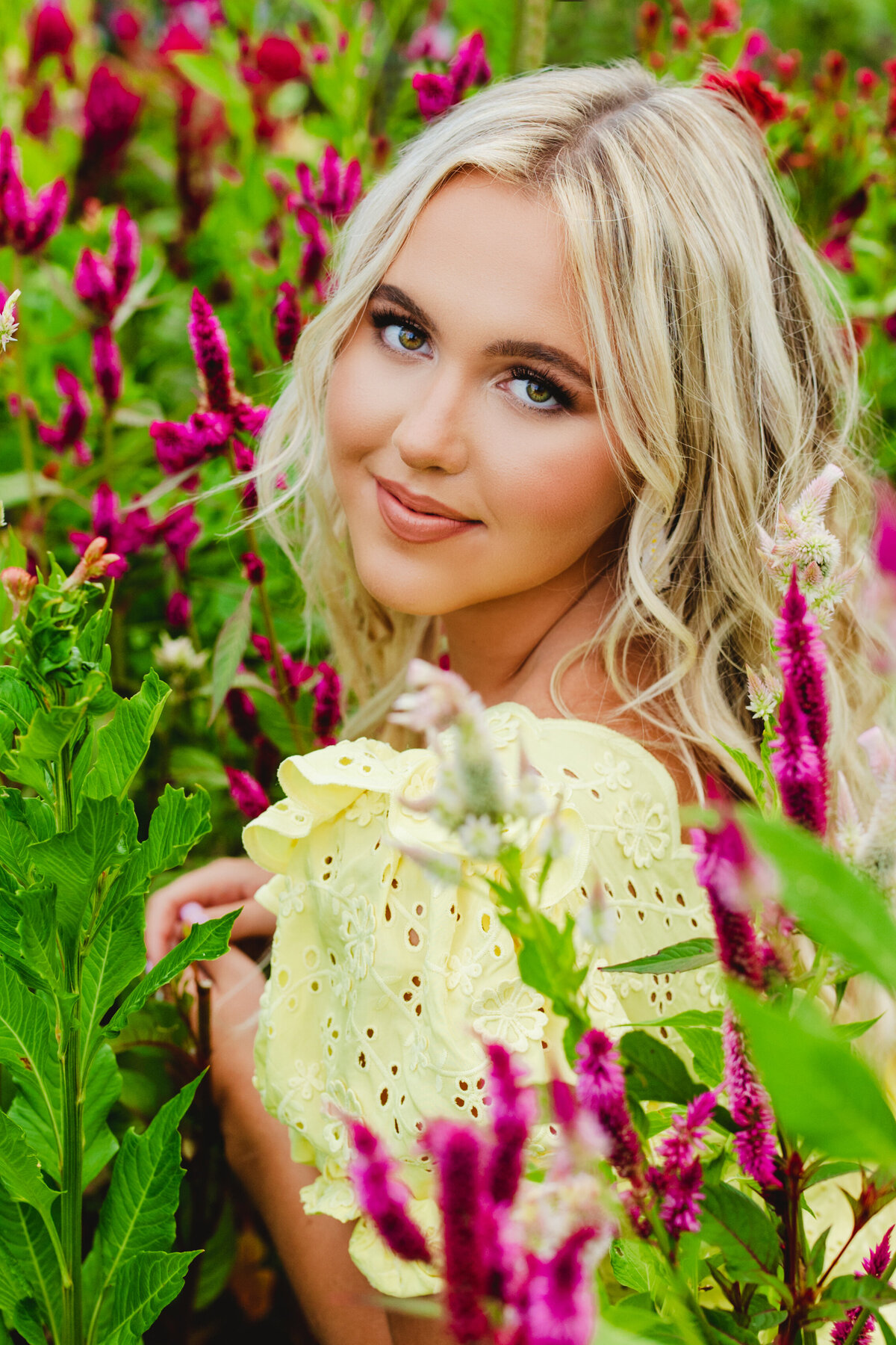 Wildflower-farm-senior-pictures-Camp-Hill-PA-bold-bright