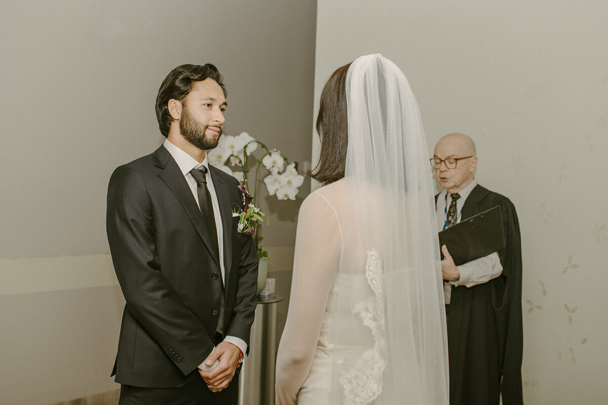 toronto-city-elopement-city-hall-osgoode-hall-st-regis-hotel-romantic-indie-movie-elopement-3030