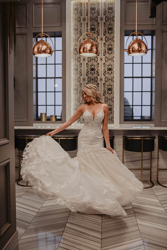 NellieSparkmanEvents_IconEventGroup_FreckledFoxPhotography_TheGrandHallatPower&Light48