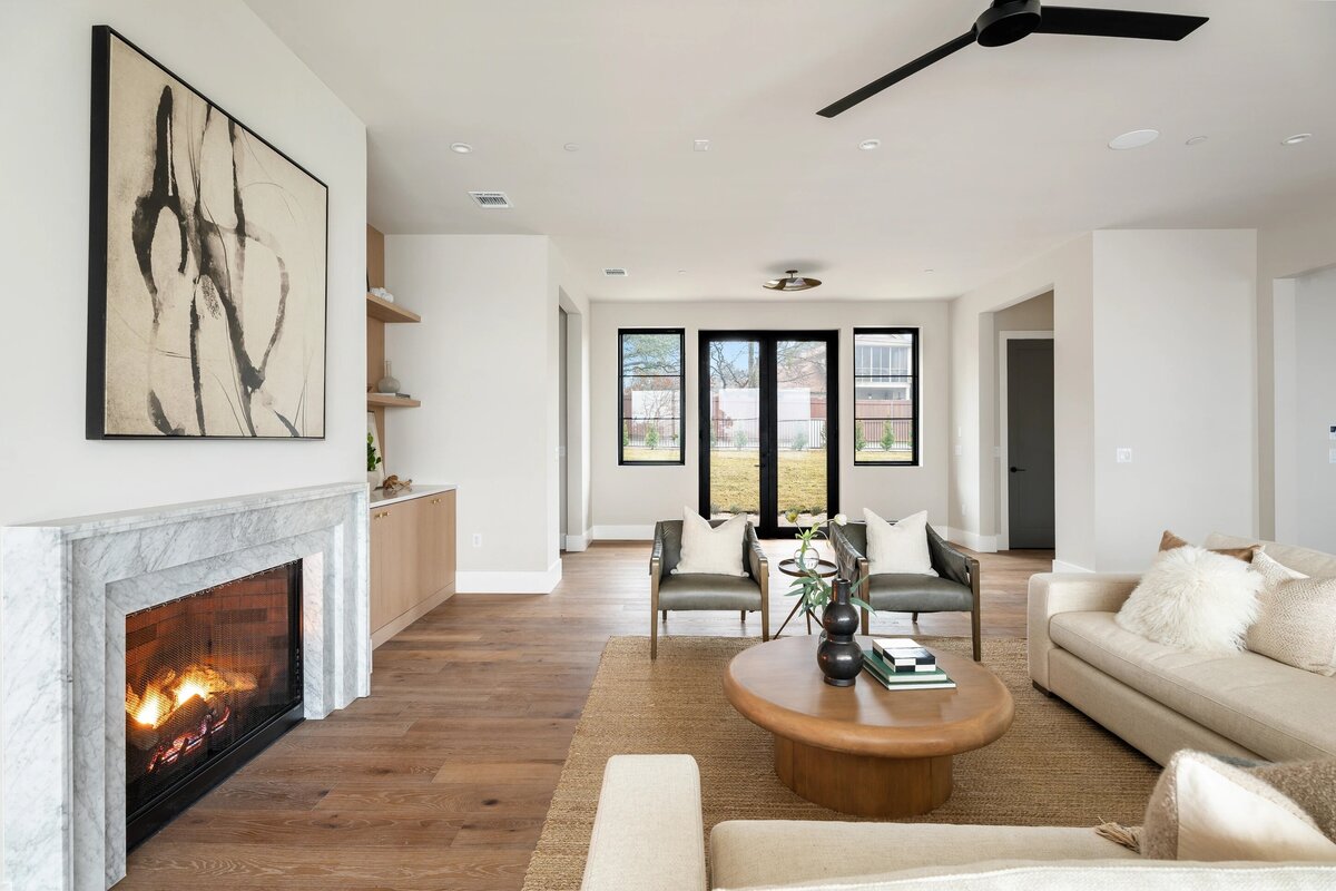 596-lancelot-way-living-4