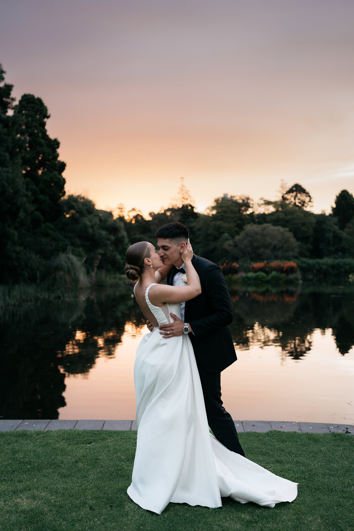 Courtney Laura Photography, Royal Botanical Gardens, The Terrace, Yarra Valley Wedding Photographer, Zoe and Sergio-424