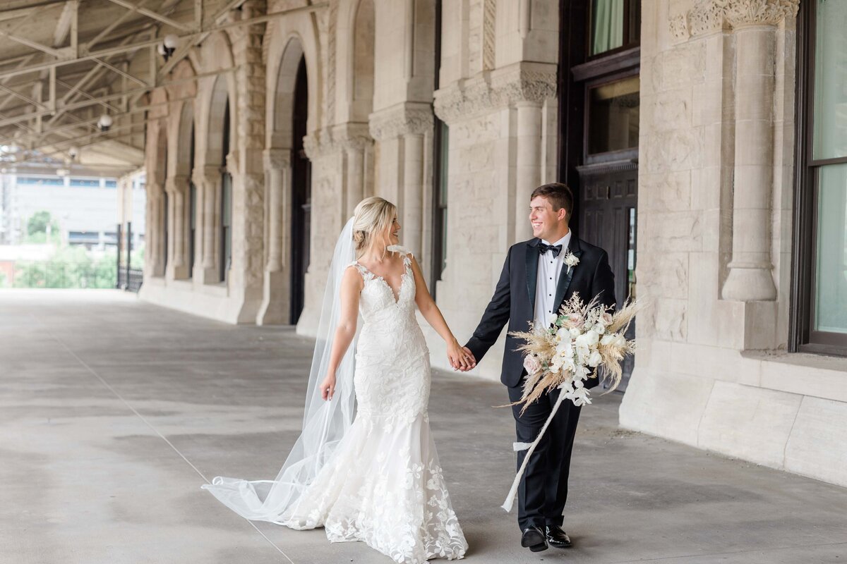 nashville wedding photographer union station wedding