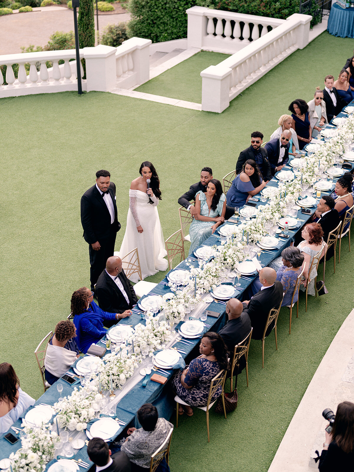 47-intimate-destination-wedding-french-riviera-with-white-flowers