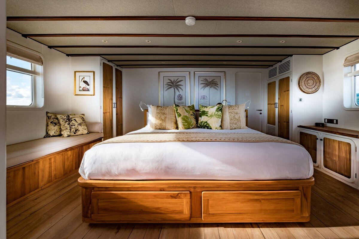 Rascal Voyages Luxury Yacht Charter Indonesia - Bali Master Cabin