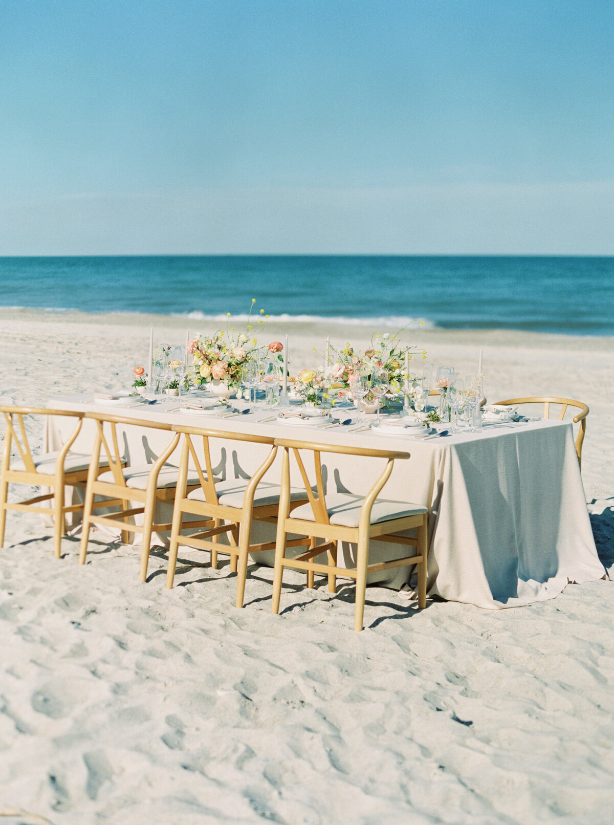 modern_beach_destination_wedding_florida_0009