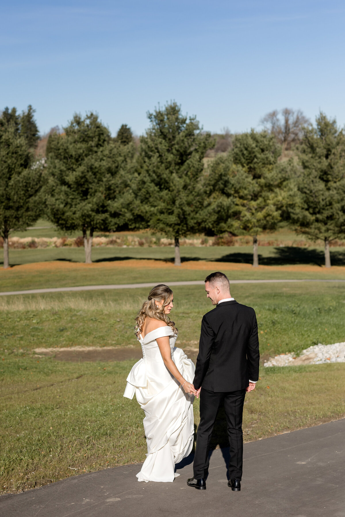 Taylor and Mark Wedding - Dylan and Sandra Photography - 0300