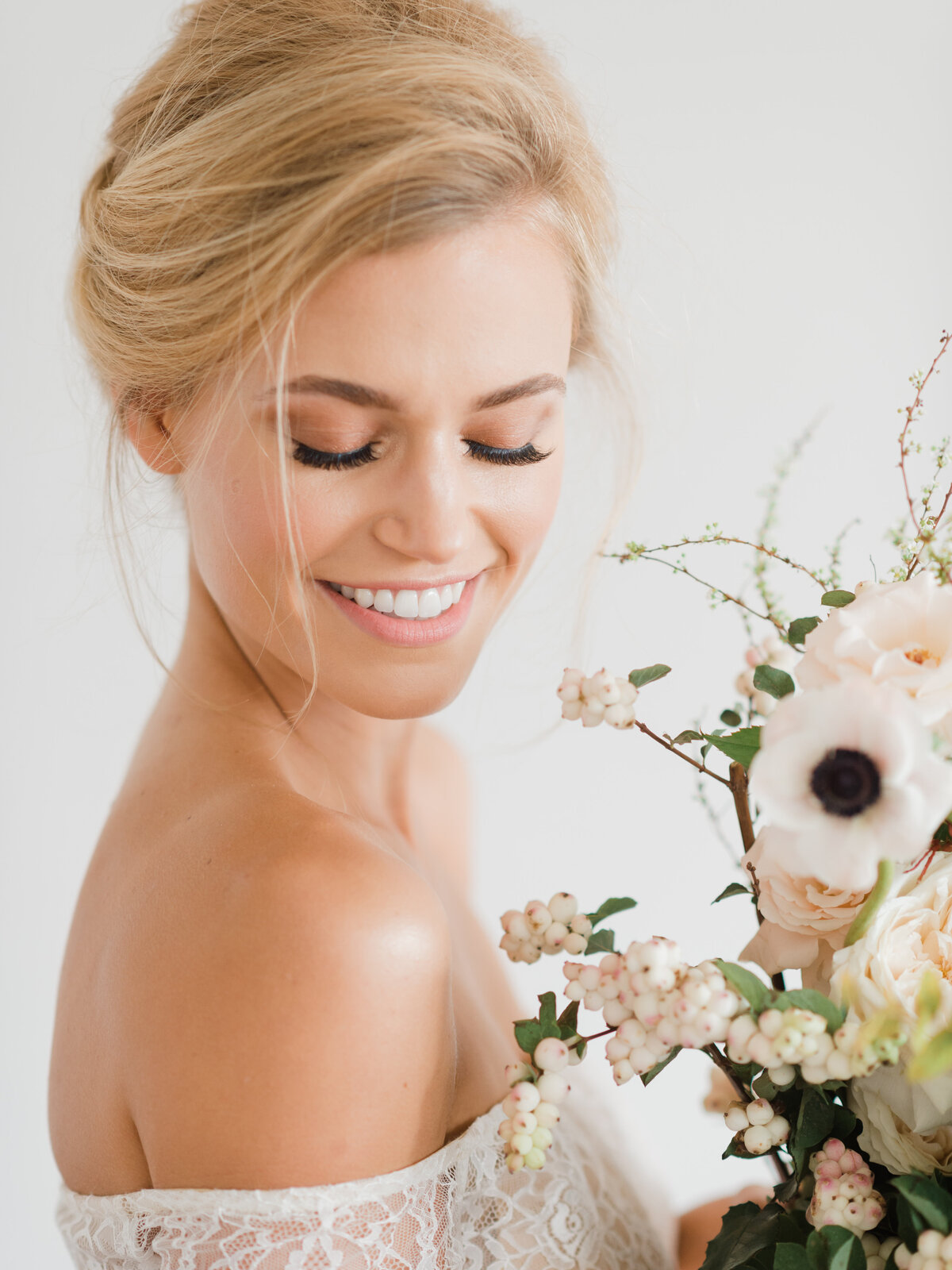 Bridal-Bouquet-Kurtz-Orchards