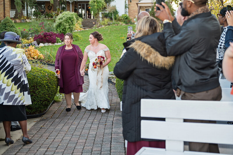 Detroit Wedding Photographer Victoria Wedding Chapel-080