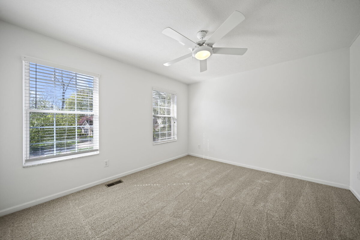 68-web-or-mls-A7404554