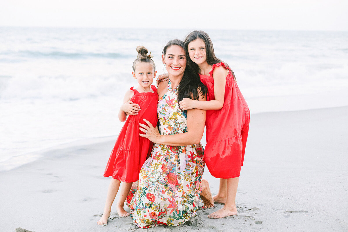 JCranePhotography_FamilyPhotographer_BeachMinis003