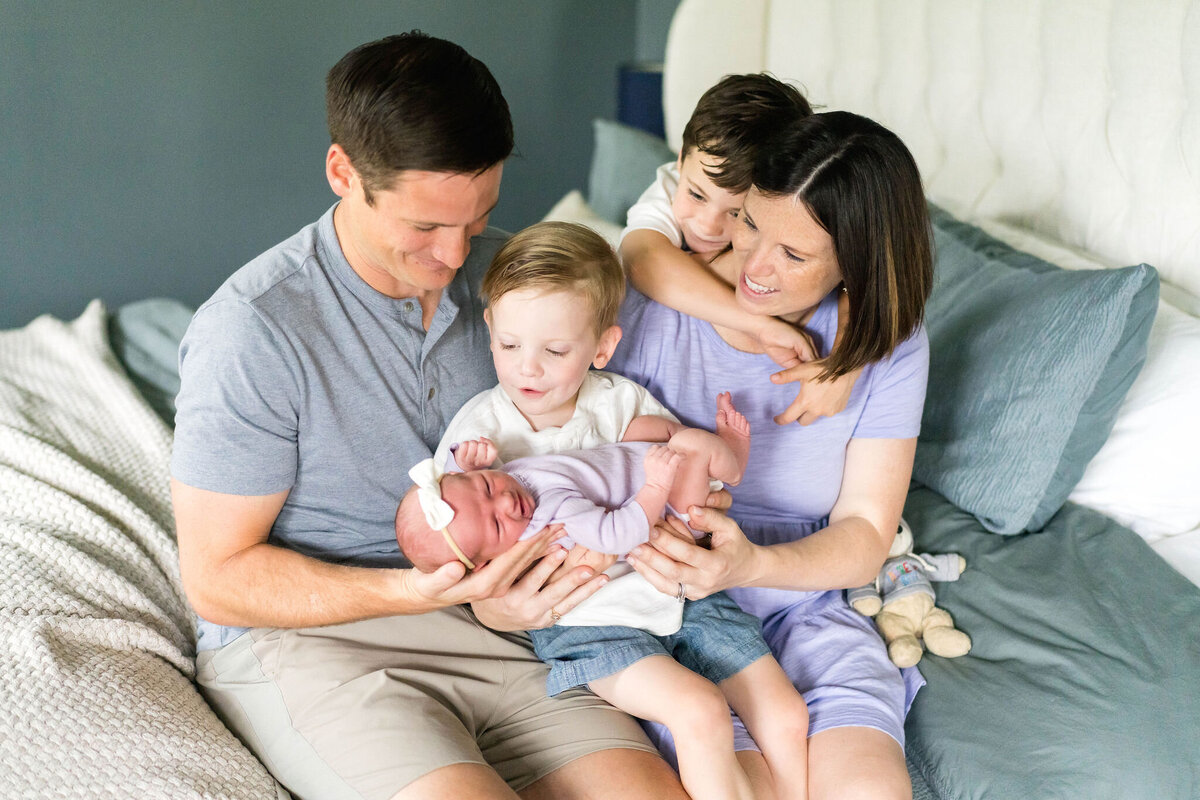 natural-light-newborn-session-austin (43)