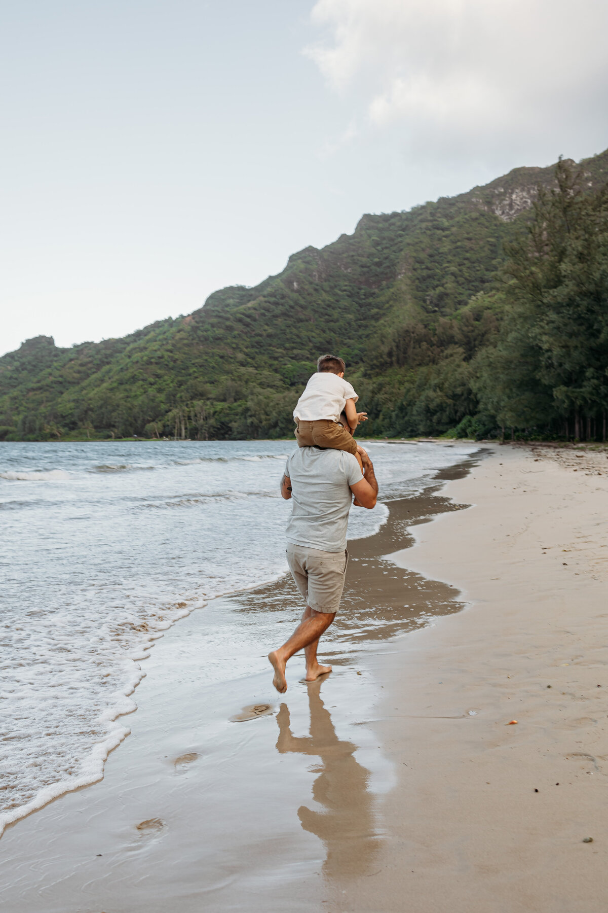 kahana-bay-beach-family-photos-26