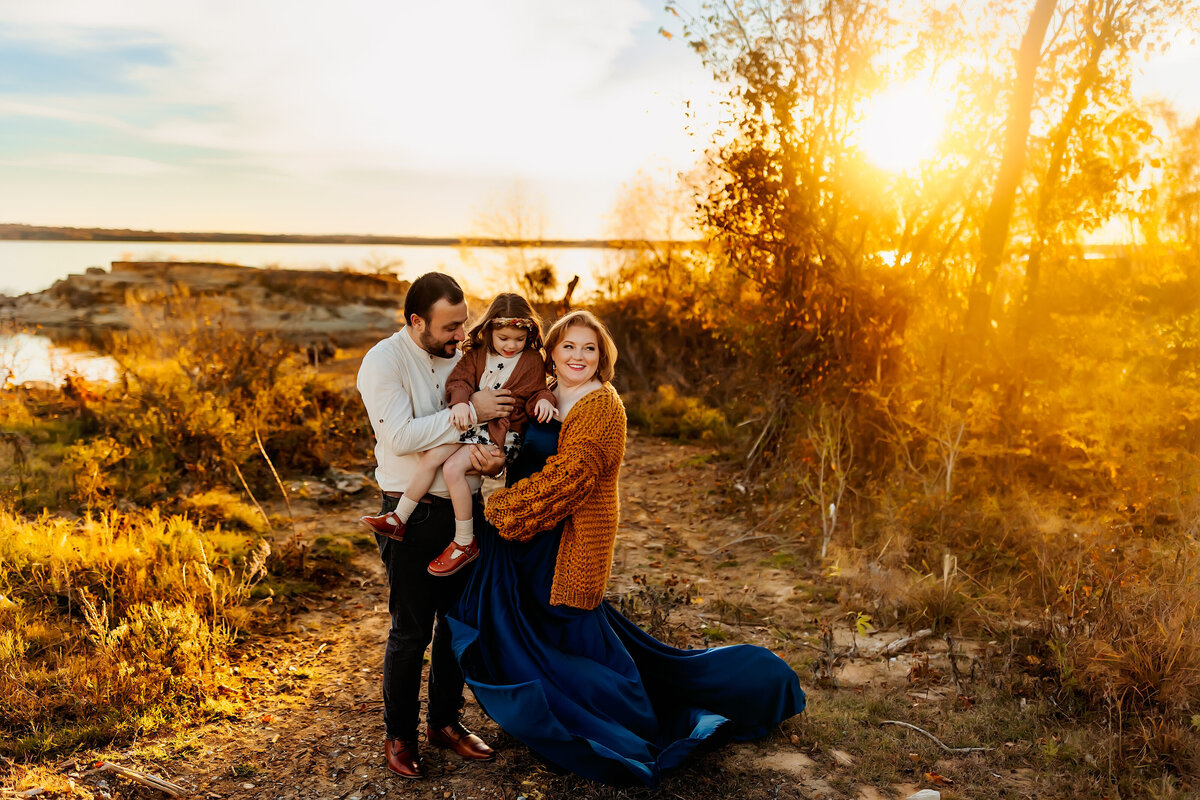 Family Session at the lake | Burleson, Texas Family and Newborn Photographer