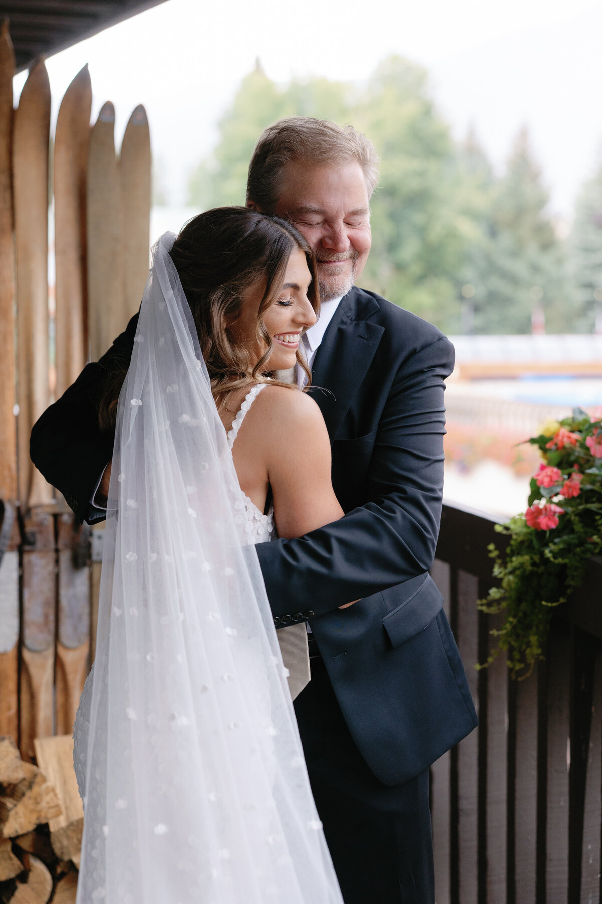 8.18-Maria-Andrew-the-10th-wedding-vail-previews-10