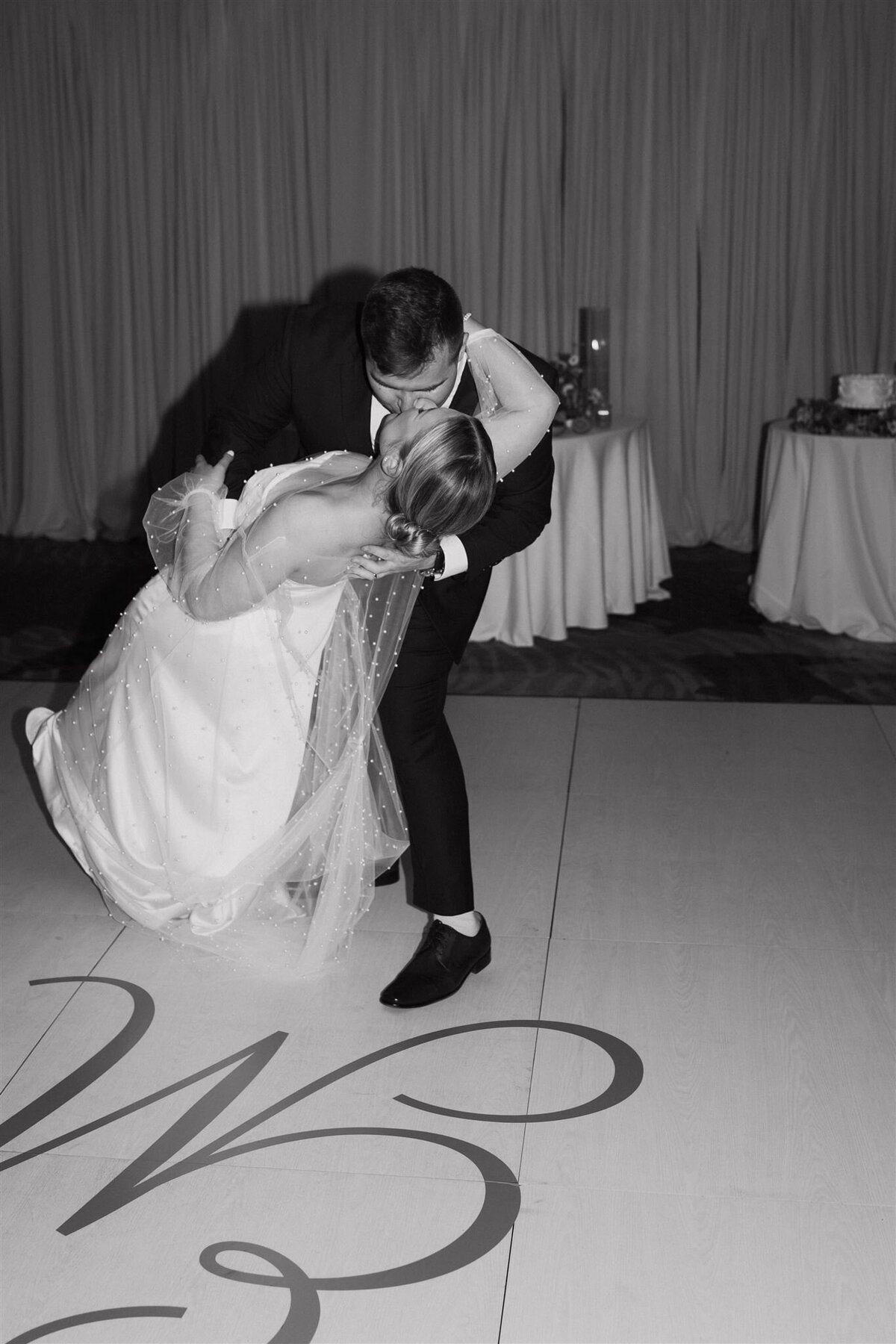 ANNAMANTINI-WEDDING-THEBALLWEGS-1088_websize