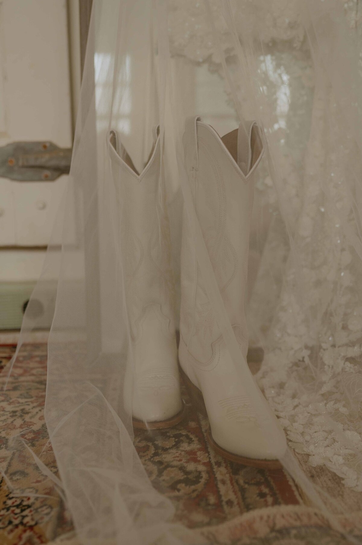 Mckenzie-River-Wedding-Photos-9