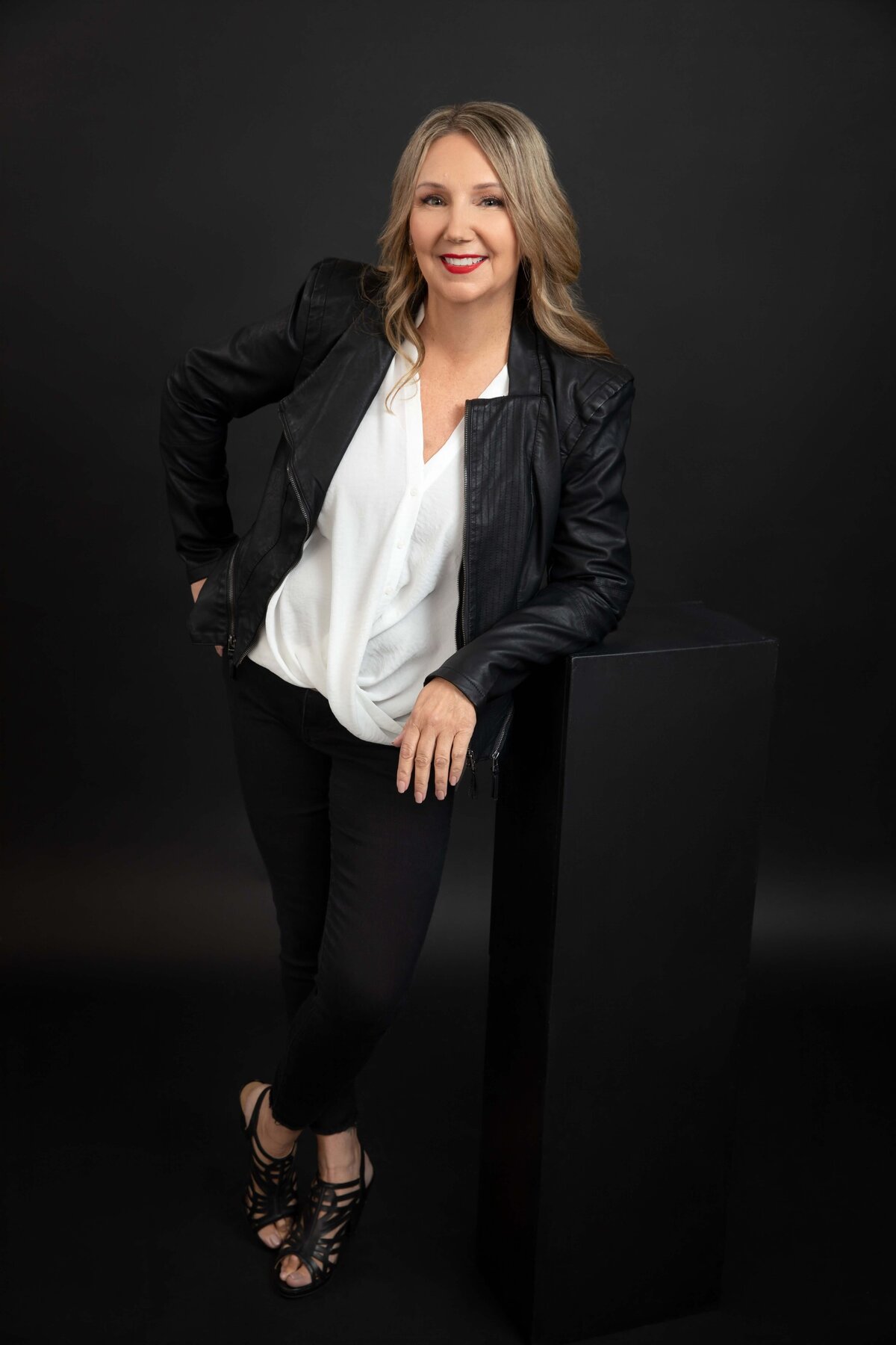Wenatchee-headshot-photographer-branding-photographer (13)