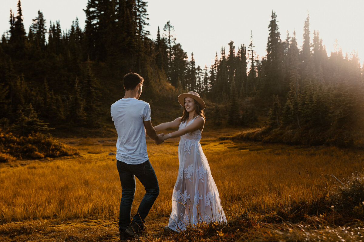 Duluth-MN-Elopement-Photographer-Roots-Revival-0356