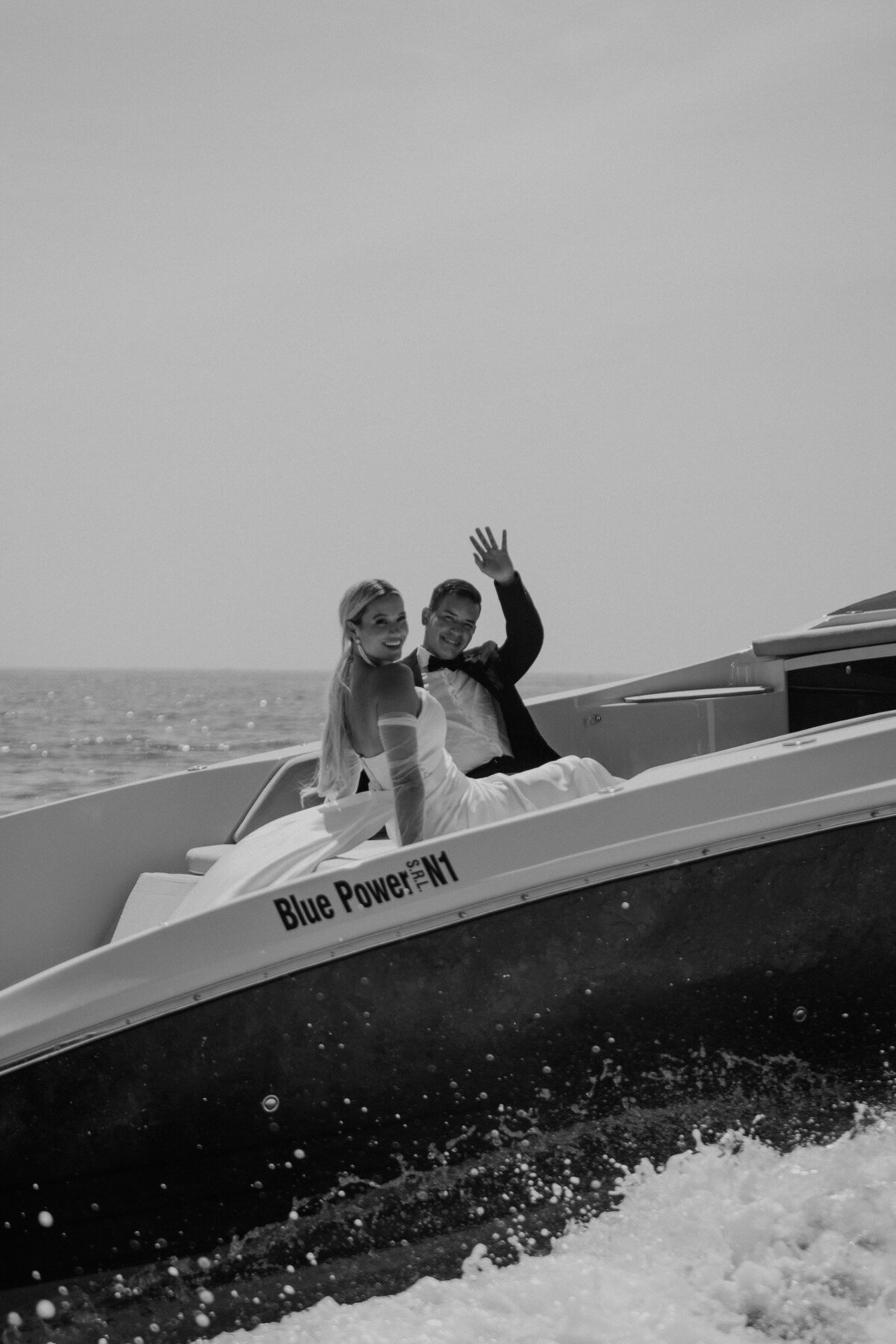 Destination elopement photographer and planner.  Specializing in all inclusive elopement packages. 