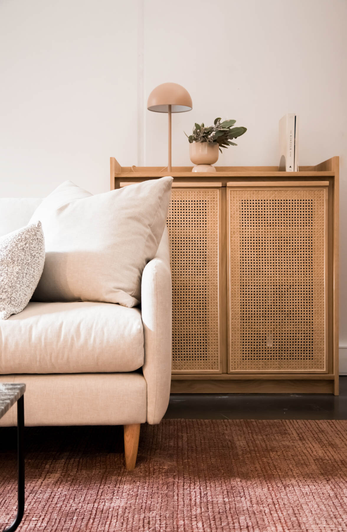 Girlboss-Designer-Interior-Design-Website-Templateq-014
