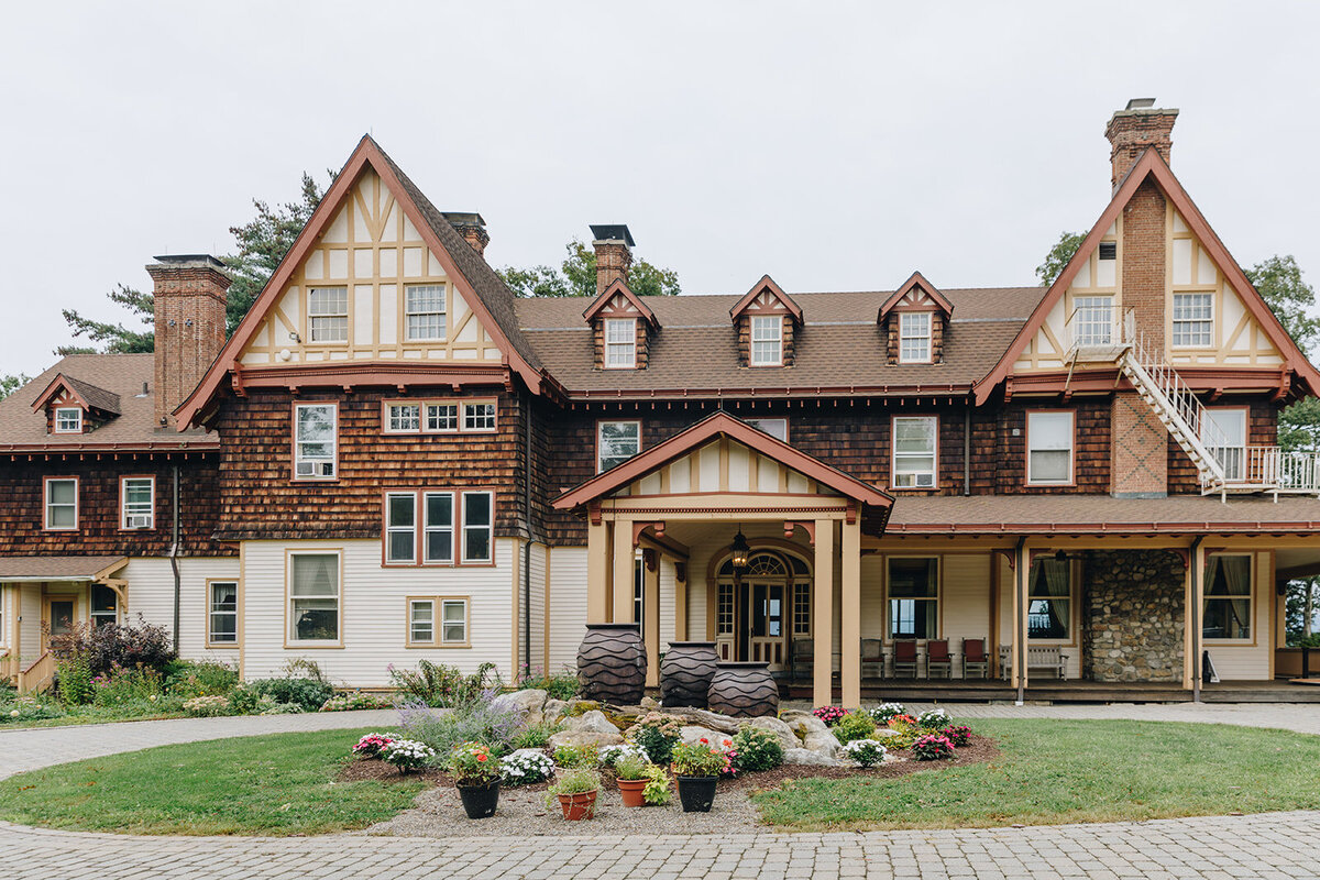 ZH_Borden_Estate_Wallkill_Wedding_Wild_Sound_Photography_2E3A7134
