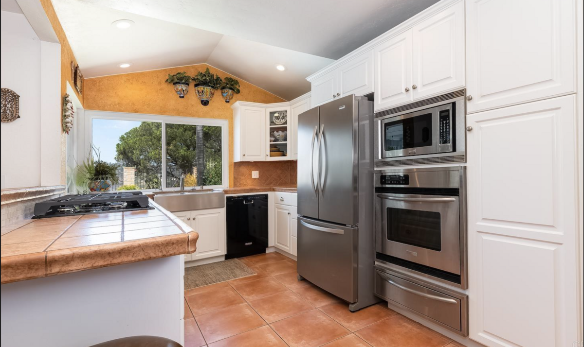 Screen Shot 2023-08-31 at 8.11.55 PM