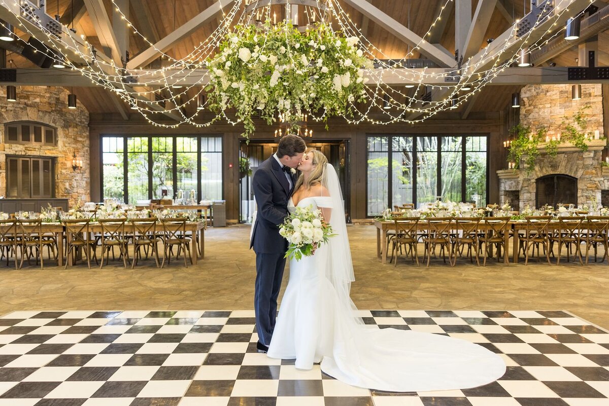 Wedding-at-Farm-at-Old-Edwards-Highlands-North-Carolina-0146