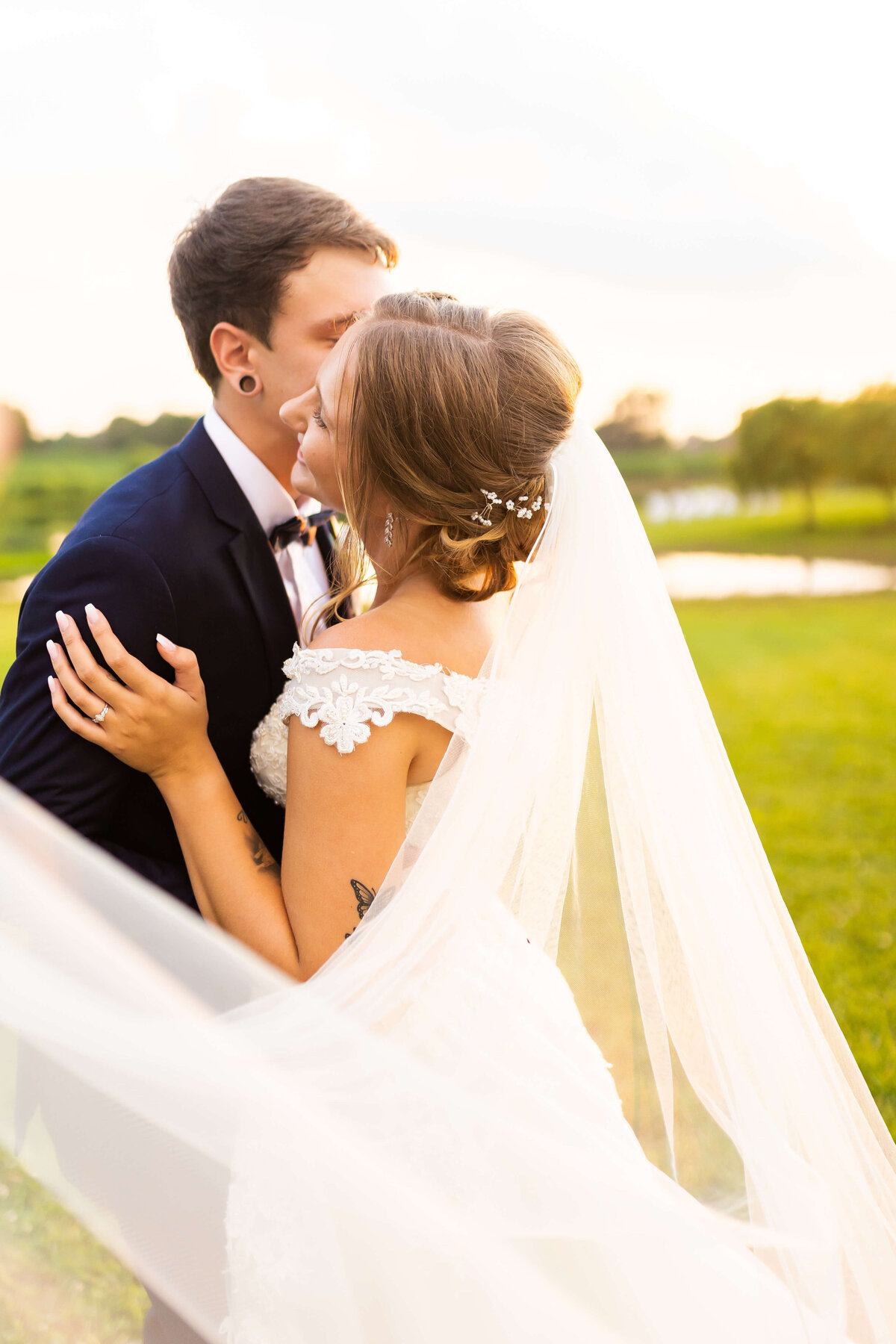 Bride and groom portraits in the grounds of the Ruby Cora wedding venue in Clarksville, TN