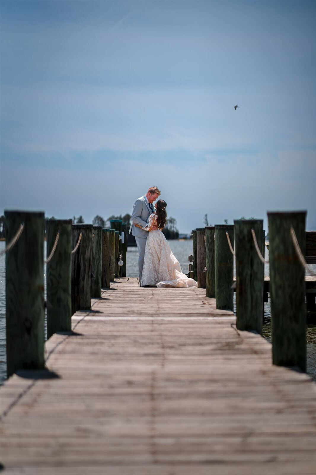 C034-First-Look-Talbot-Country-Club-Easton-MD-Wedding-Photography-by-Bee-Two-Sweet