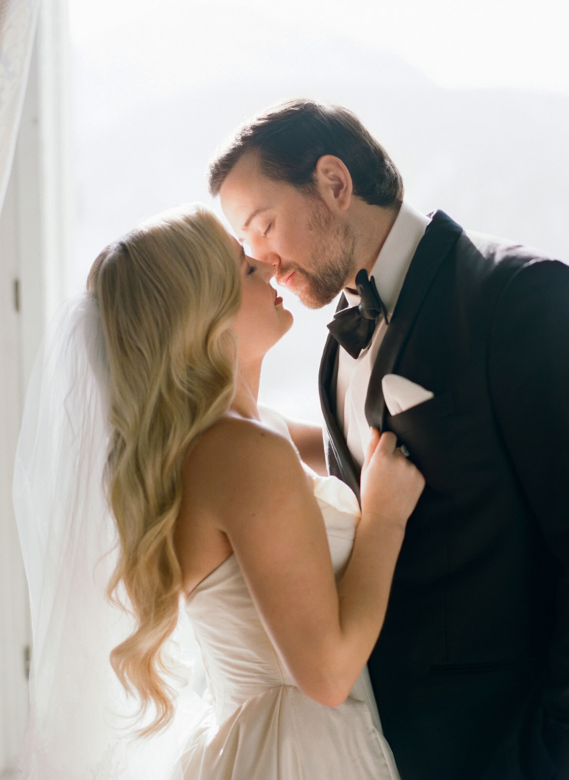 Powers_Wilson_Switzerland_Wedding_BrideandGroom_TaraHodgesPhotography028