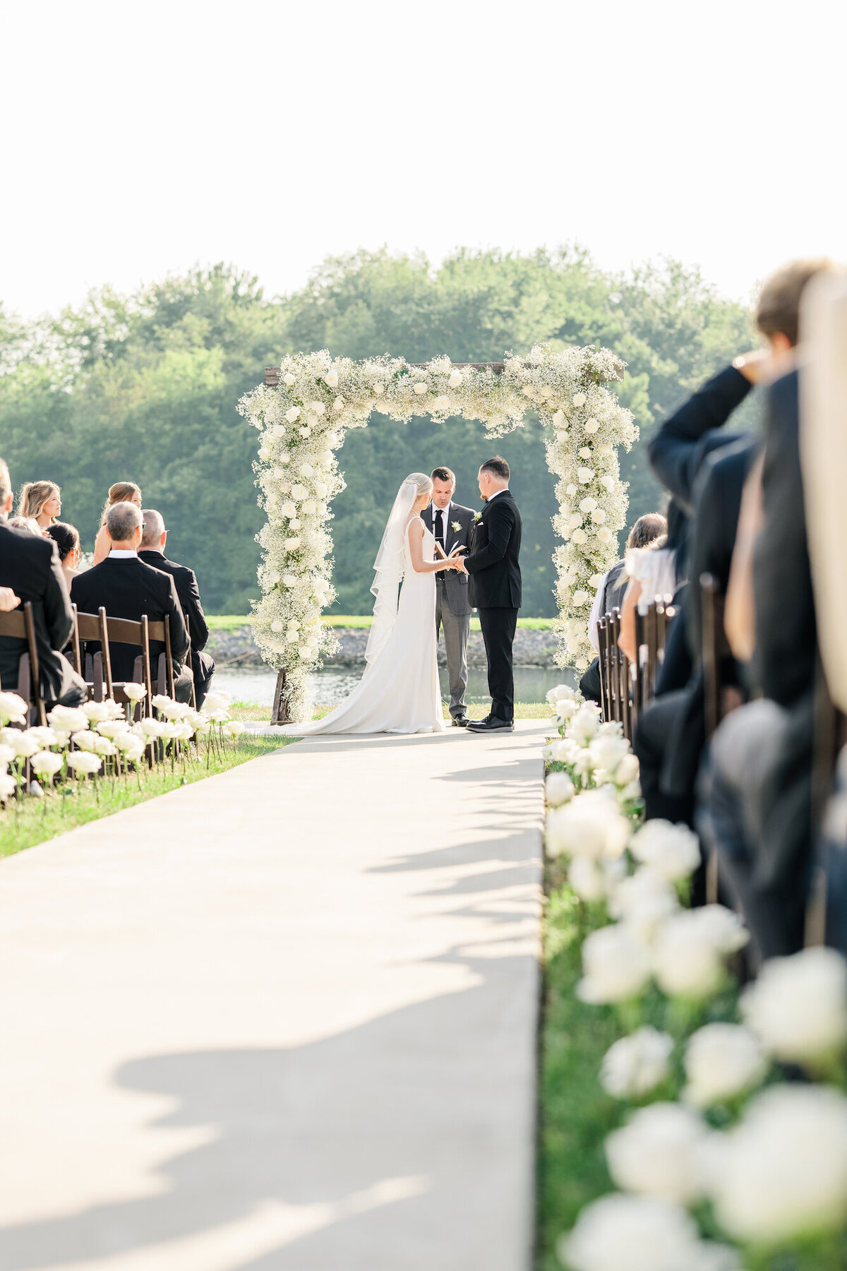 barn-at-white-oaks-wedding-murray-kentucky-89