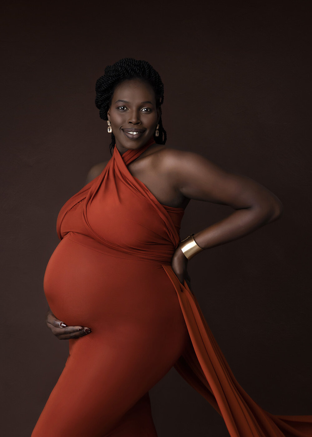 MATERNITY_PREGNANTWOMAN_BLACKWOMAN_ORANGEREDCOPPERDRESSGOLDEMPOWER