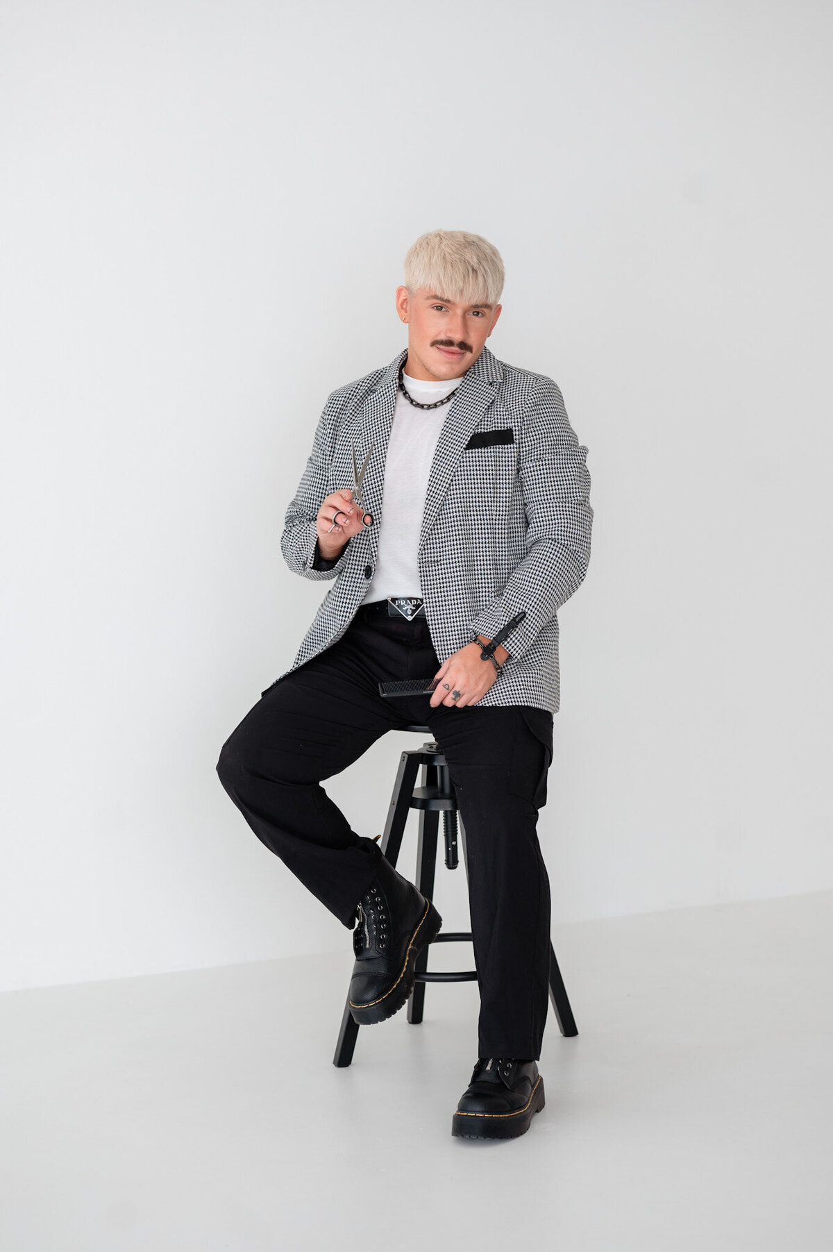 jax-mini-studio-branding-session-handtiedbyhim-hair-extensions