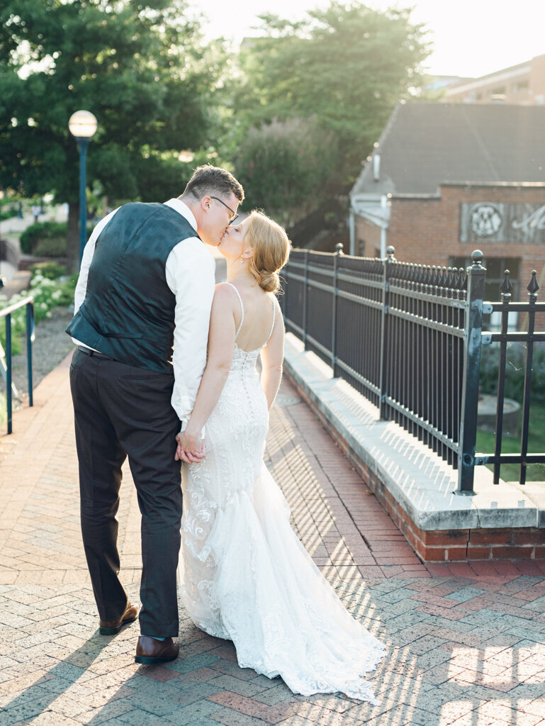 McClintockDistilling-FrederickWeddingPhotographer-BaltimoreWeddingPhotographer-NicoleSimenskyPhotography-43