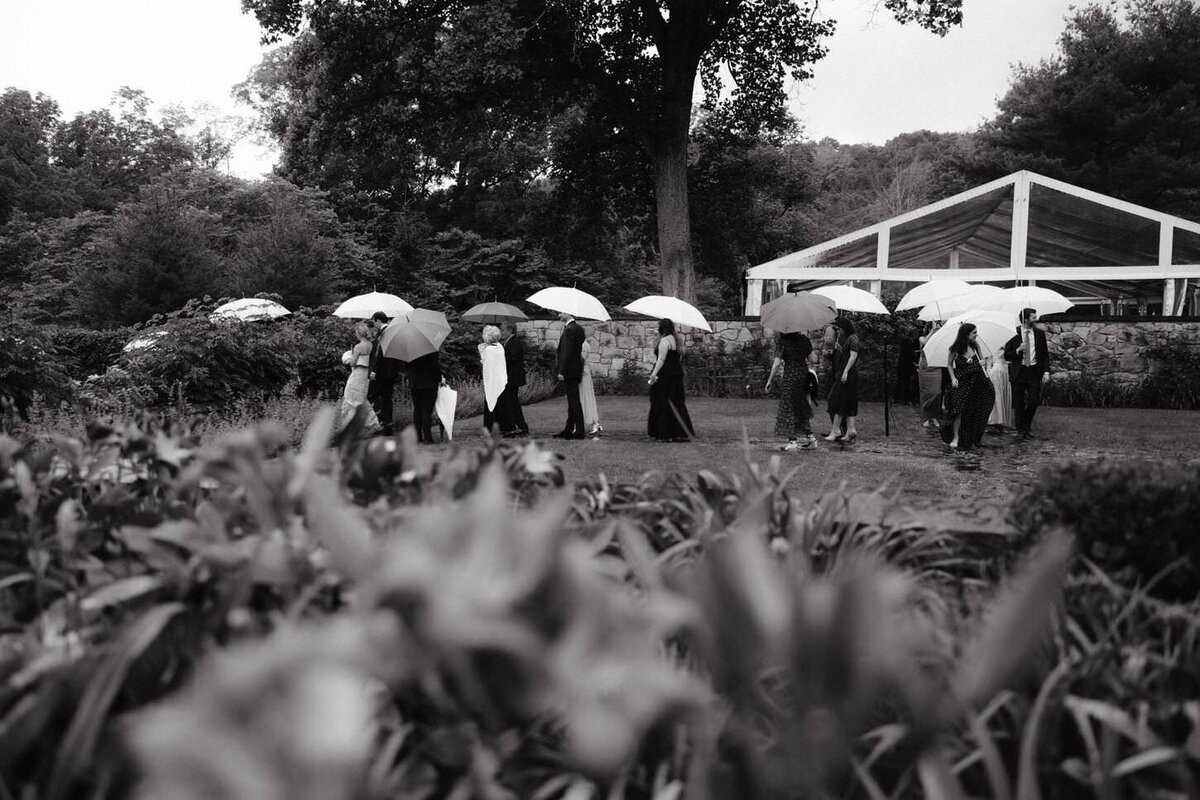 troutbeck-09-groom-waiting-for-the-bride-with-attendants-at-troutbeck-jenny-fu-studio