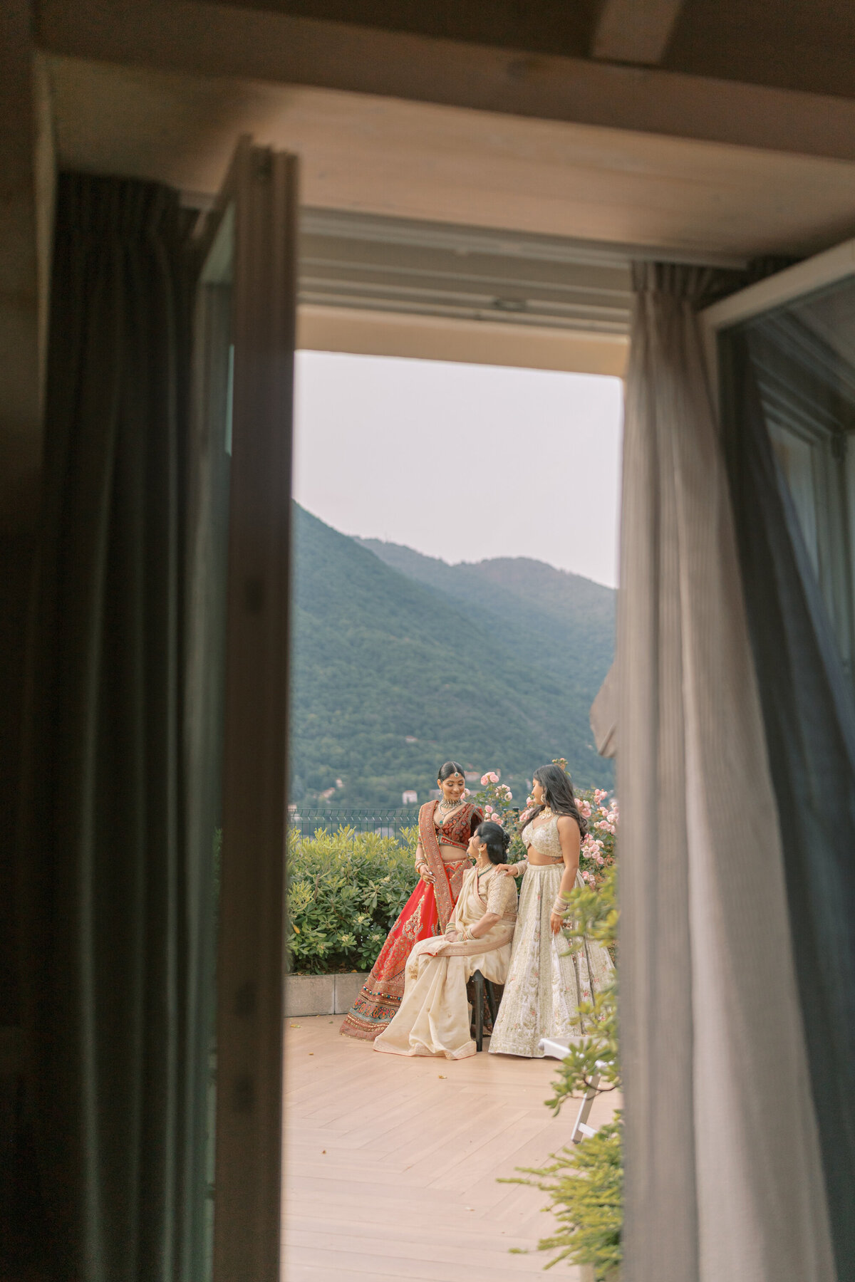 031-SnehaNirav_LakeComo_Wedding