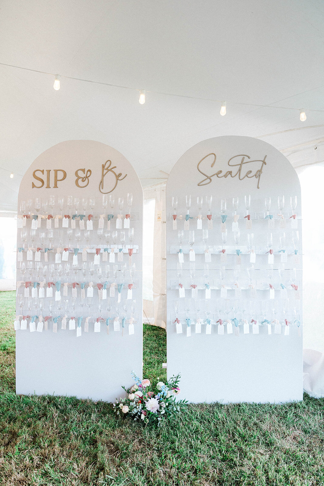 wedding-escort-wall