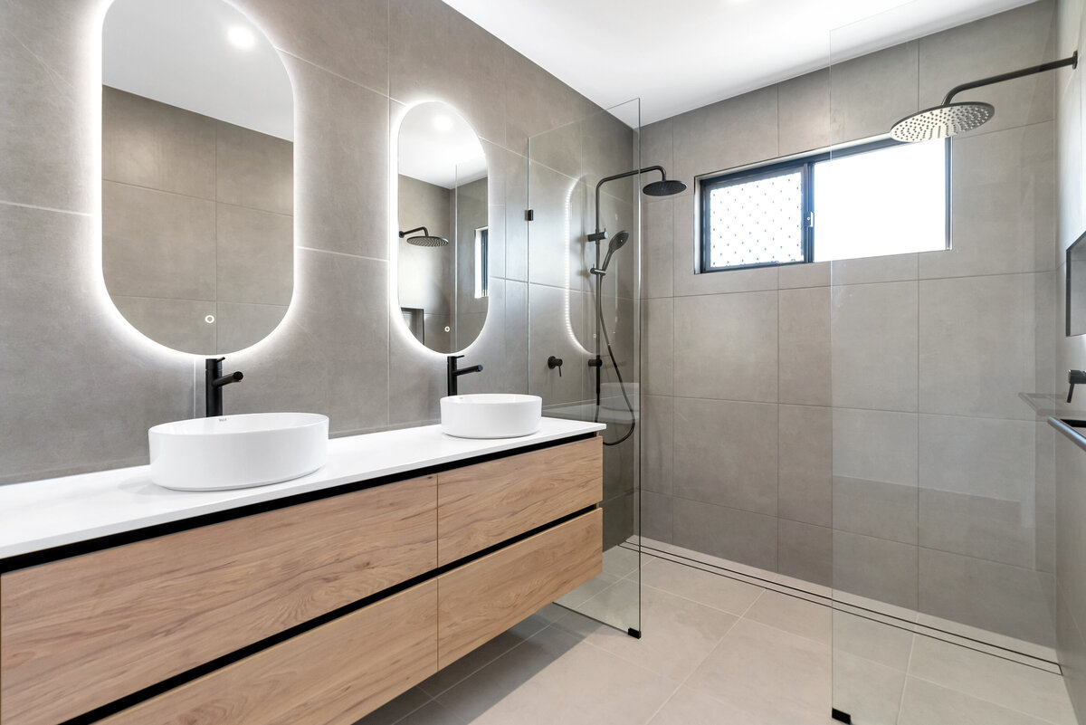 Summer 211 Bathroom
