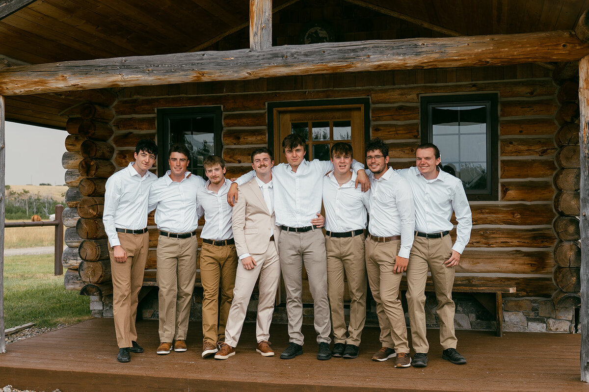 presley-gray-photo-Montana-ranch-elopement-3979