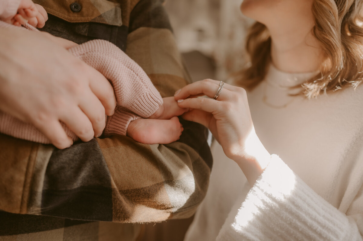 wisconsin_newborn_photographer | Grace + Honey Photo-56