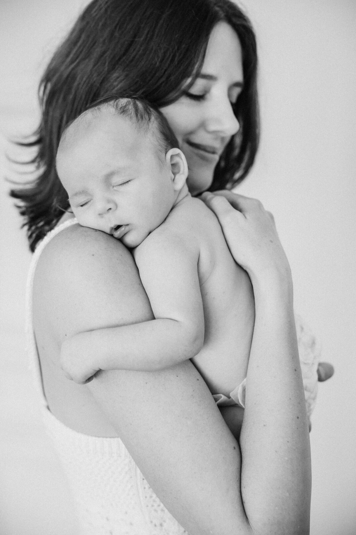 black-and-white-of-newborn-baby