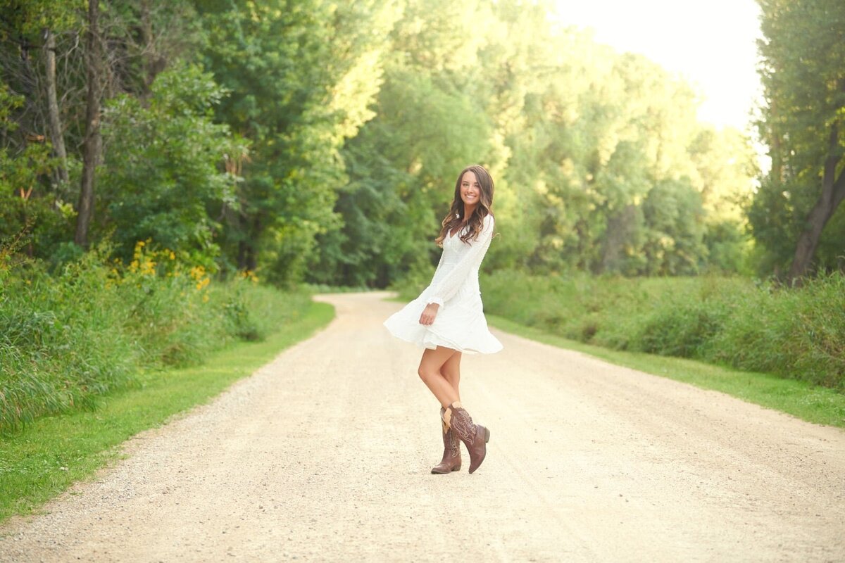 Beautiful Outdoor Senior Portrait by High School Senior Picture Photographer-51